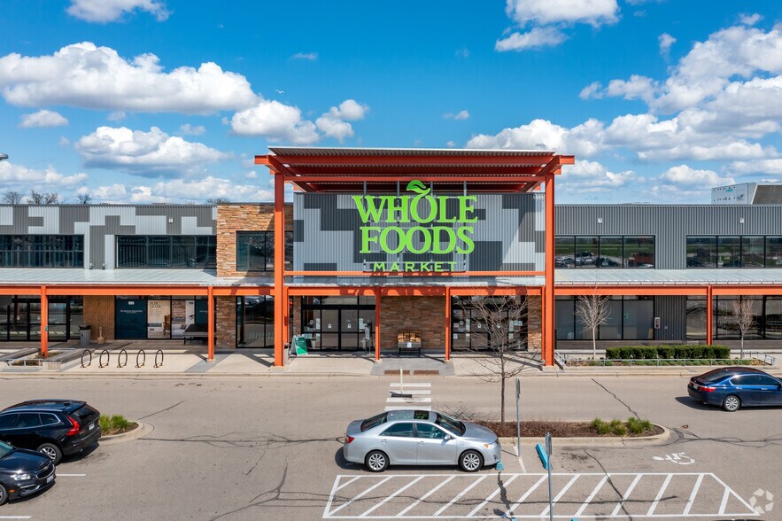 More Photos Of 11500 W Burleigh St, Wauwatosa Unknown For Lease