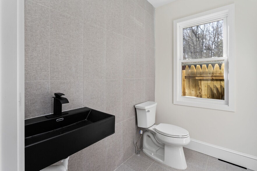 More Photos Of 1060 US Highway 206, Bordentown Medical For Sale