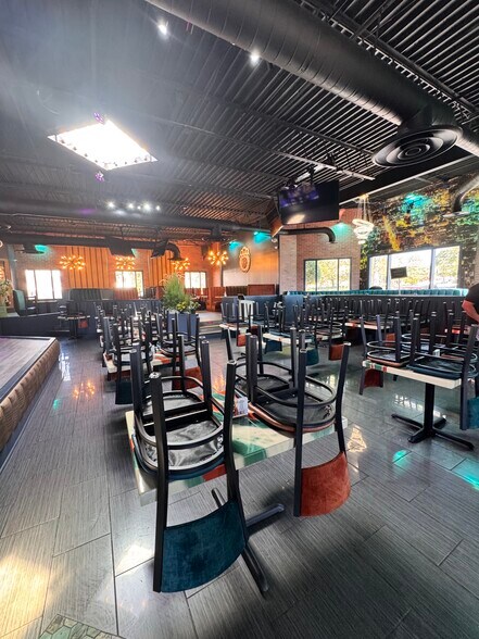 More Photos Of 1140 Mt. Zion Rd, Morrow Restaurant For Sale