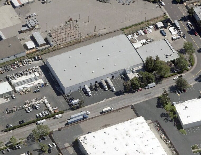 More Photos Of 2434 Polvorosa Ave, San Leandro Warehouse For Sale