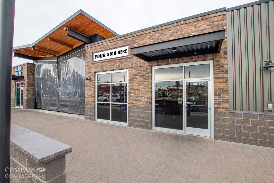 More Photos Of 1462 NE Cushing Dr, Bend General Retail For Lease