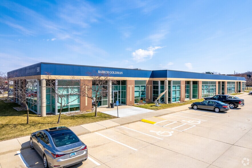 Primary Photo Of , Des Moines Unknown For Sale