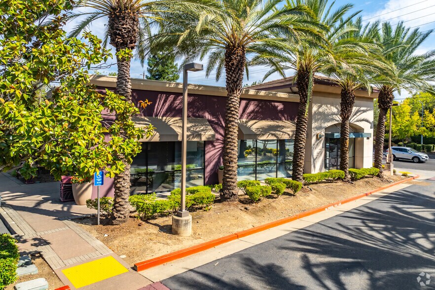 More Photos Of 230 Blue Ravine Rd, Folsom Office For Lease