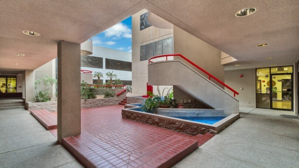More Photos Of 2601 N 3rd St, Phoenix Medical For Lease