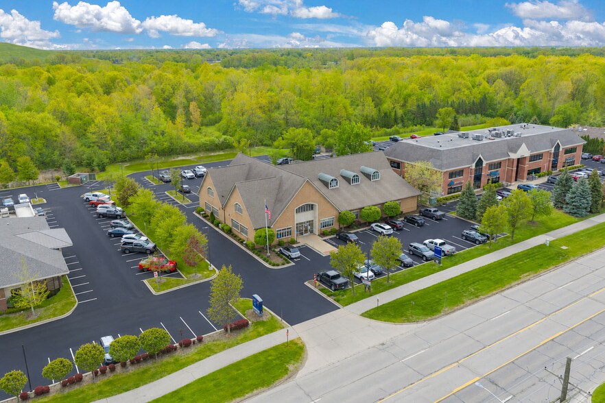 More Photos Of 19725 Allen Rd, Brownstown Twp Medical For Lease