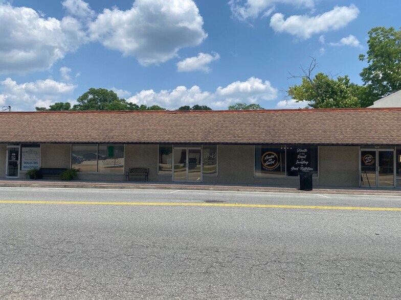 More Photos Of 123 S Laurel St, Springfield Storefront Retail Office For Sale