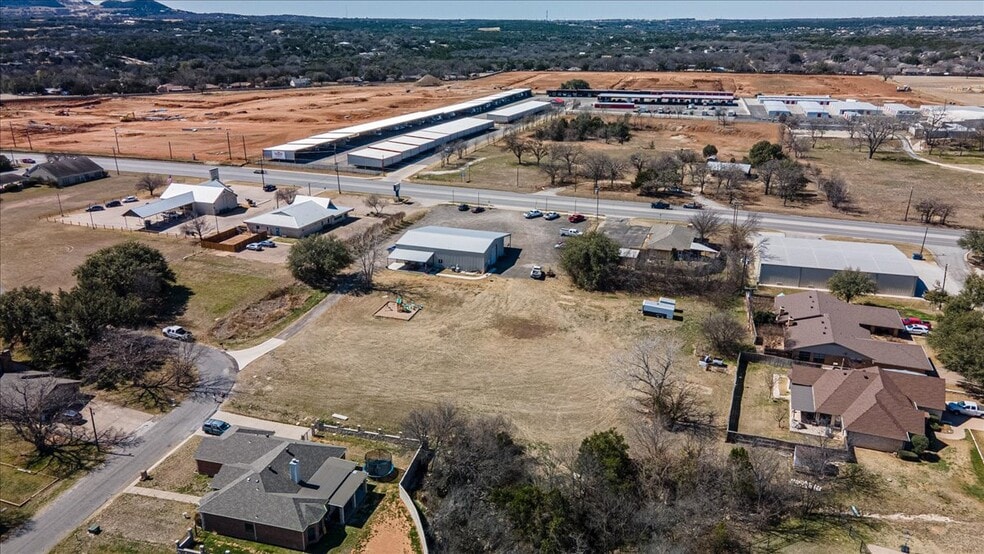 More Photos Of 1817 S Morgan St, Granbury Auto Dealership For Sale