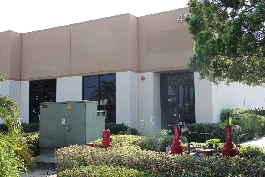 More Photos Of 41162 Sandalwood Cir, Murrieta Warehouse For Sale