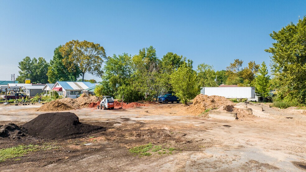 More Photos Of 616 Highway 365, Mayflower Storefront Retail Office For Sale