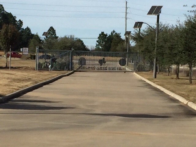 More Photos Of 3063 Outlet Center Dr, Sealy Flex For Sale