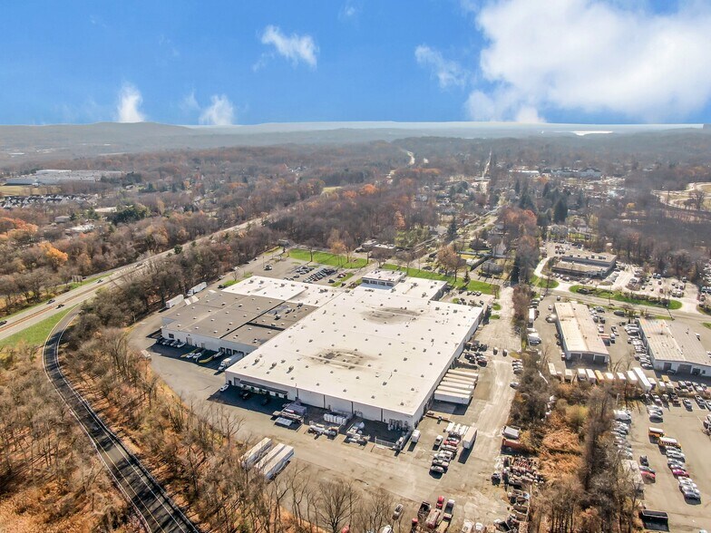 More Photos Of 240-260 W Nyack Rd, West Nyack Warehouse For Lease