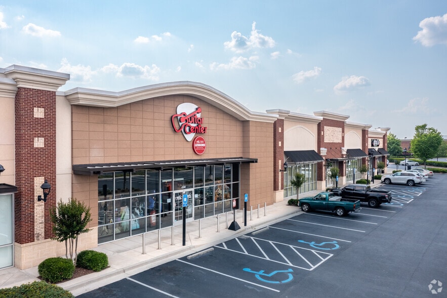 More Photos Of 1791 Oconee Connector Rd, Athens Unknown For Lease