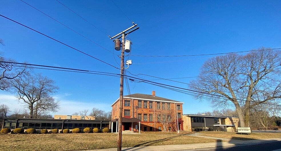 More Photos Of 6812 BROWN St, Port Norris Schools For Sale