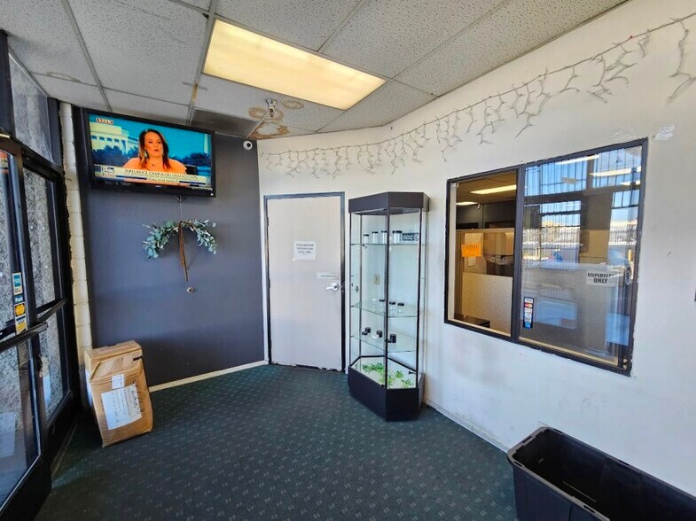 More Photos Of 4121 S Alameda St, Los Angeles Warehouse For Lease