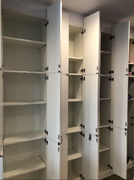 More Photos Of 3416 Via Lido, Newport Beach Storefront Retail Office For Lease