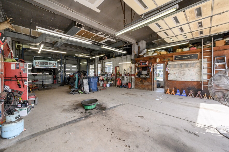 More Photos Of 1423 Corlies Ave, Neptune Auto Repair For Sale