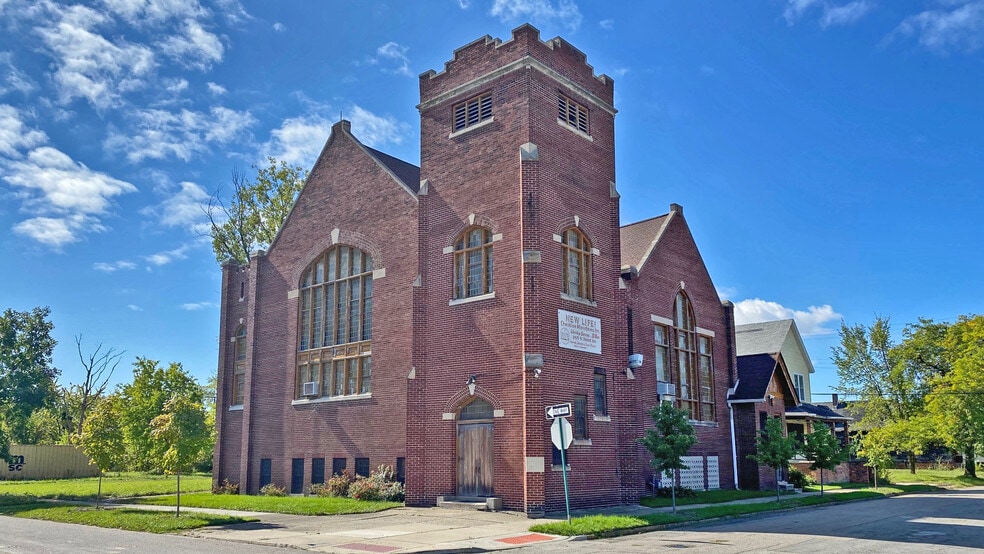 Primary Photo Of 2415 W Forest Ave, Detroit Religious Facility For Sale