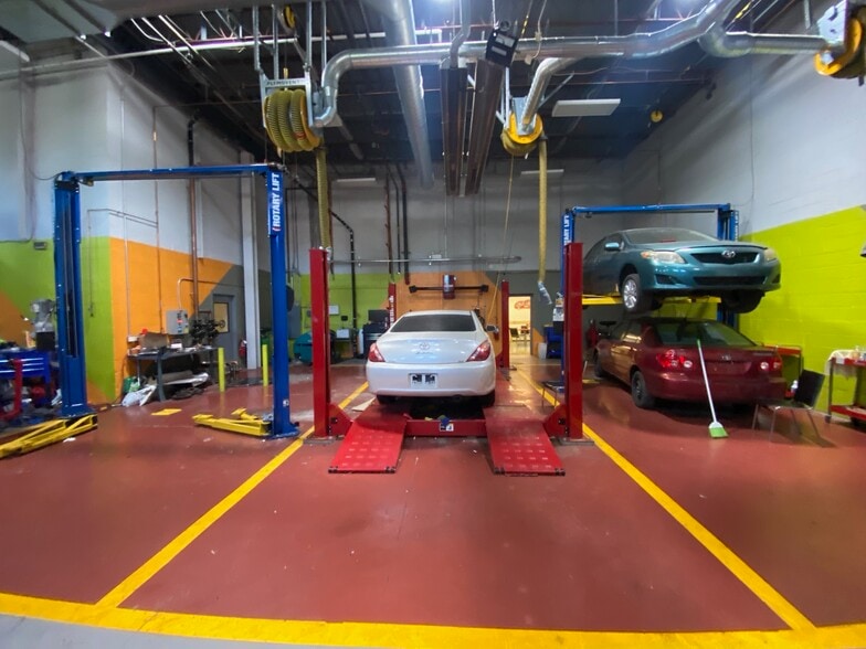 More Photos Of 925 N 8th St, Camden Service For Sale