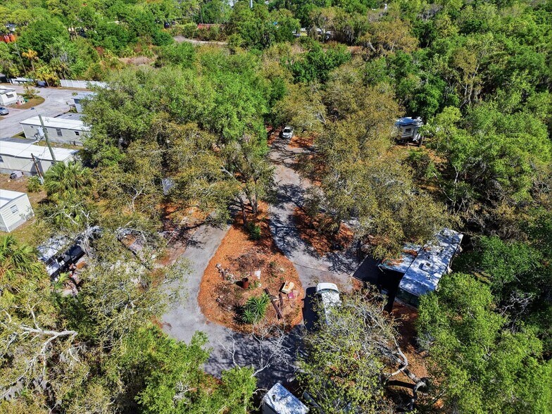 More Photos Of 12300 Phillips Ln, Gibsonton Manufactured Housing Mobile Home Park For Sale