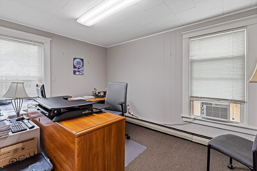 More Photos Of 323 State St, Augusta Office Residential For Sale