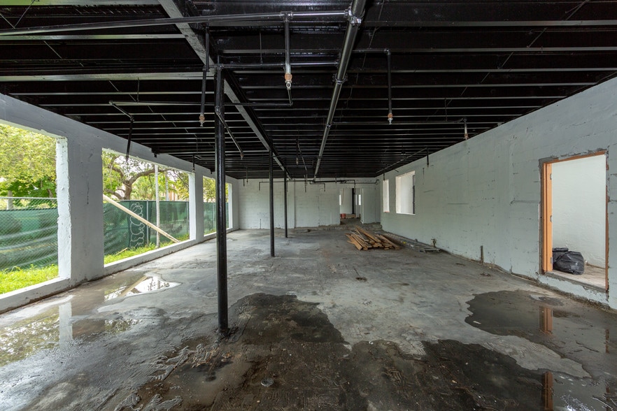 More Photos Of 4900 NE 2nd Ave, Miami Freestanding For Lease