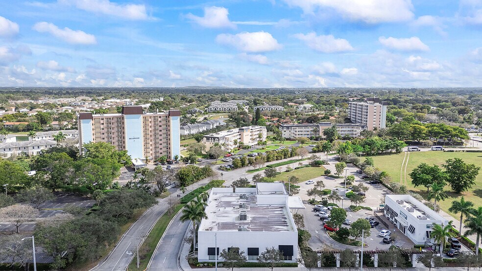 More Photos Of 3481 N University Dr, Coral Springs General Retail For Sale