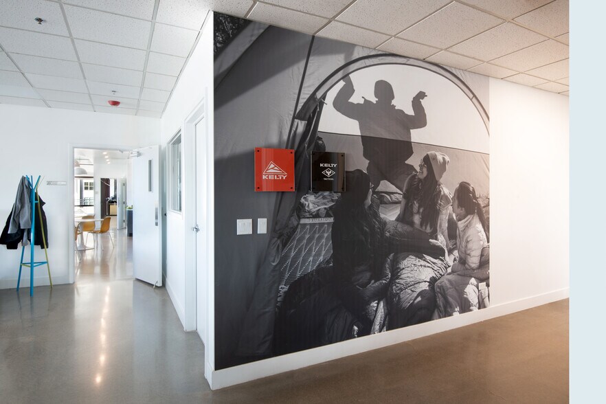 More Photos Of 1 International Ct, Broomfield Office For Sale