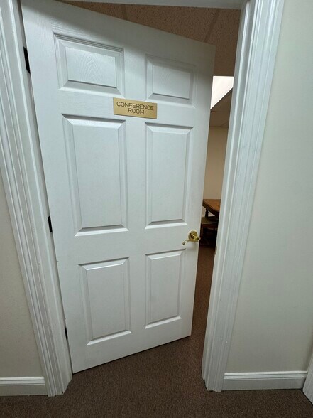 More Photos Of 101-103 4th St N, Oneonta Office For Lease