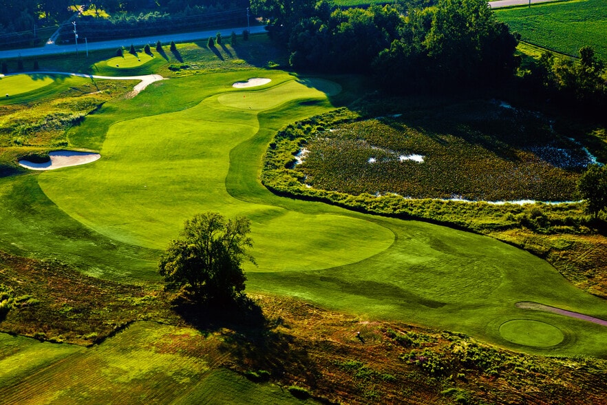 More Photos Of 61809 Stonegate Dr, Centreville Golf Course Driving Range For Sale