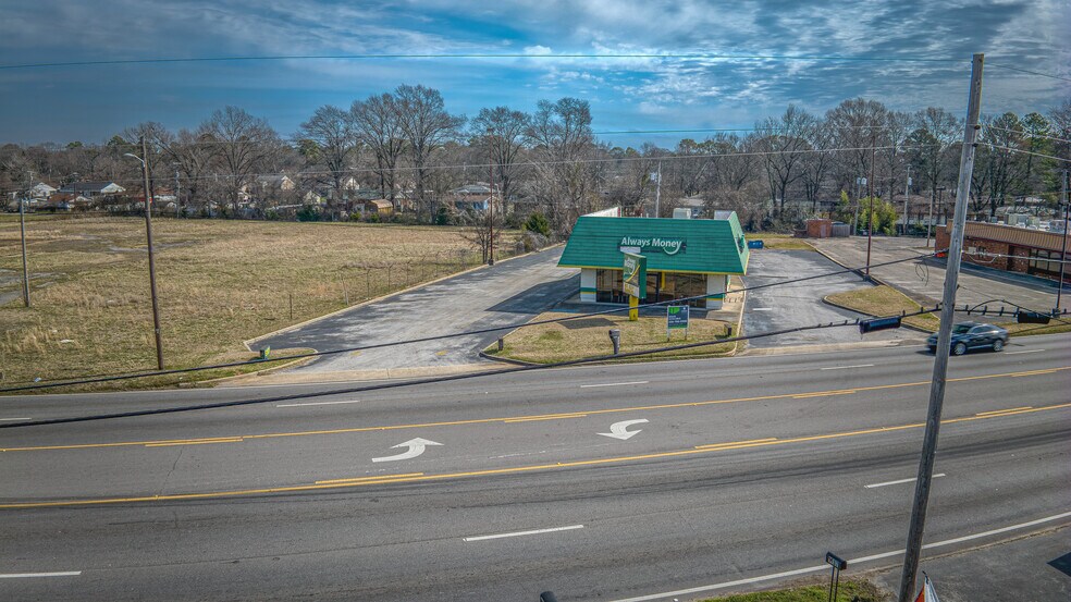 More Photos Of 1716 6th Ave SE, Decatur Funeral Home For Sale