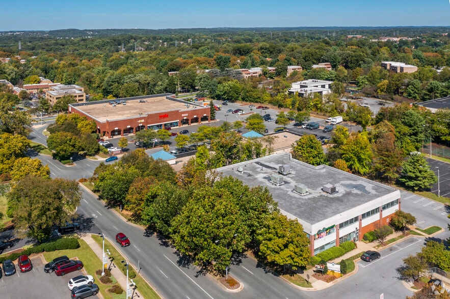 More Photos Of 831 Russell Ave, Gaithersburg Freestanding For Lease