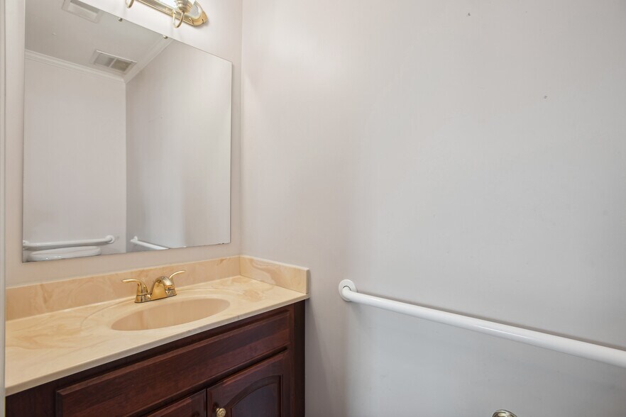 More Photos Of , Great Falls Office For Sale
