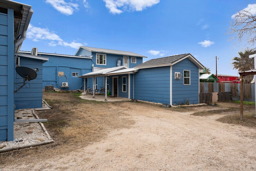 More Photos Of 1911 State Hwy 132, Natalia Multifamily For Sale