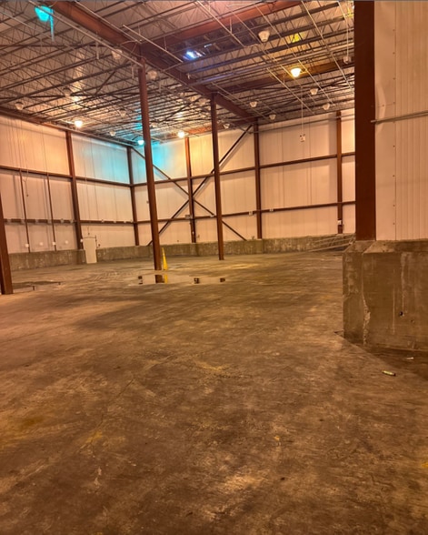 More Photos Of 13264 Mountain Rd, Glen Allen Manufacturing For Lease
