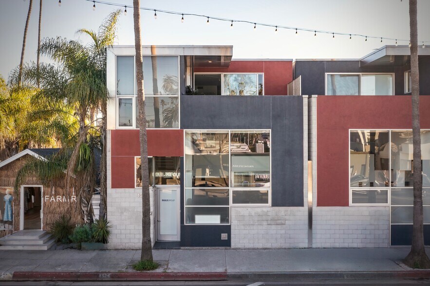 More Photos Of 1324 Abbot Kinney Blvd, Venice Specialty For Lease