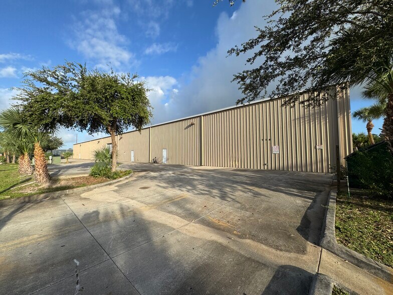 More Photos Of , Melbourne Industrial For Sale