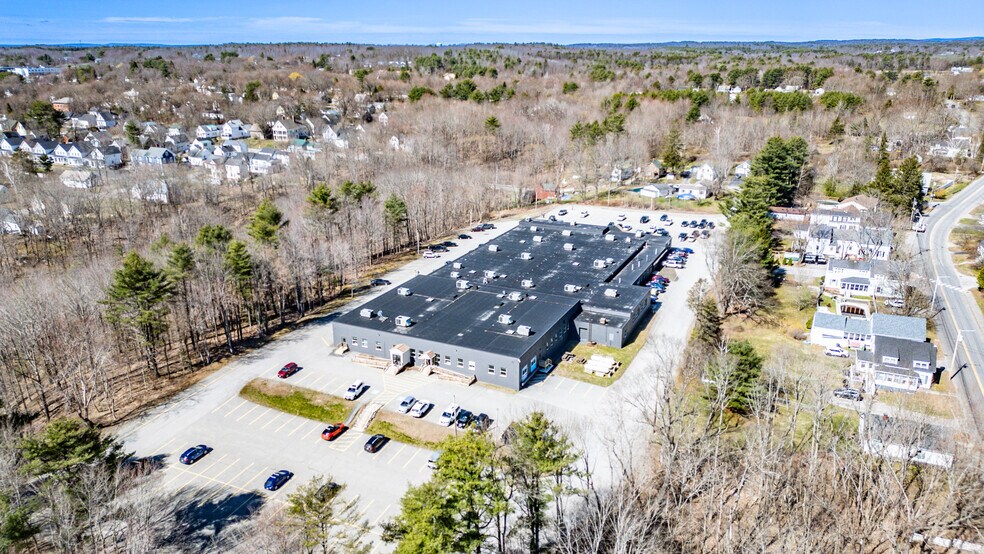 More Photos Of 76 Northern Ave, Gardiner Office For Sale