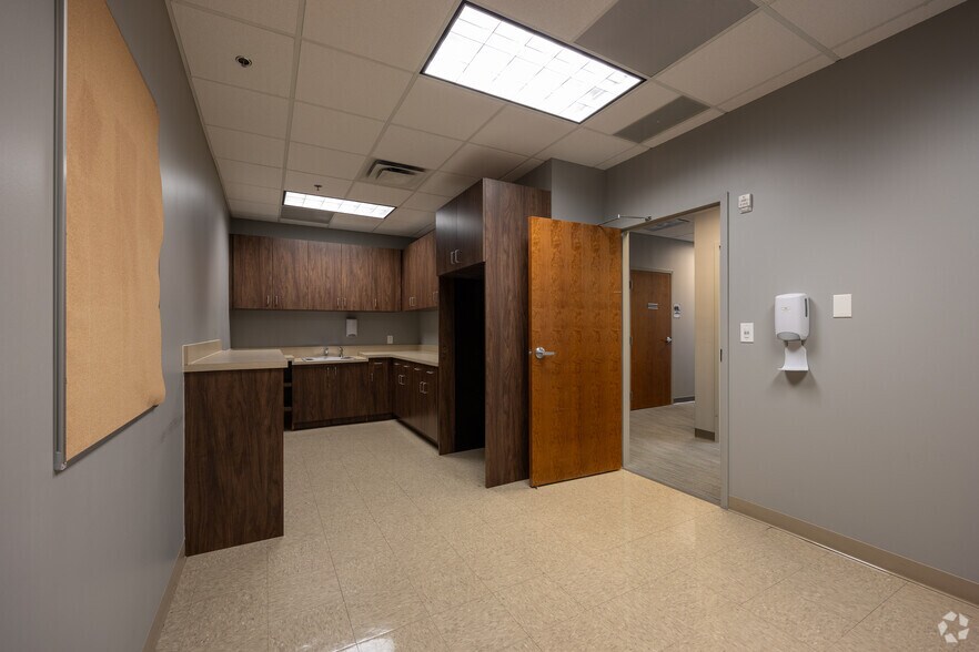 Photo of 5th Floor Ste 520 - 1150