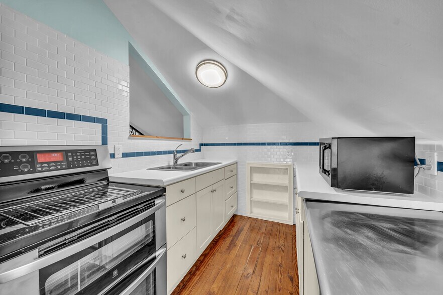 More Photos Of 719-729 Princess St, Wilmington Apartments For Sale