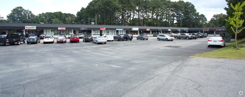 More Photos Of 928 S Park St, Carrollton Storefront Retail Office For Lease