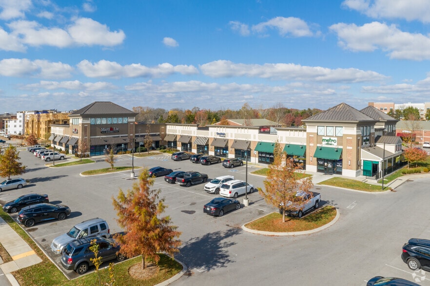 Primary Photo Of 711 N Thompson Ln, Murfreesboro General Retail For Lease