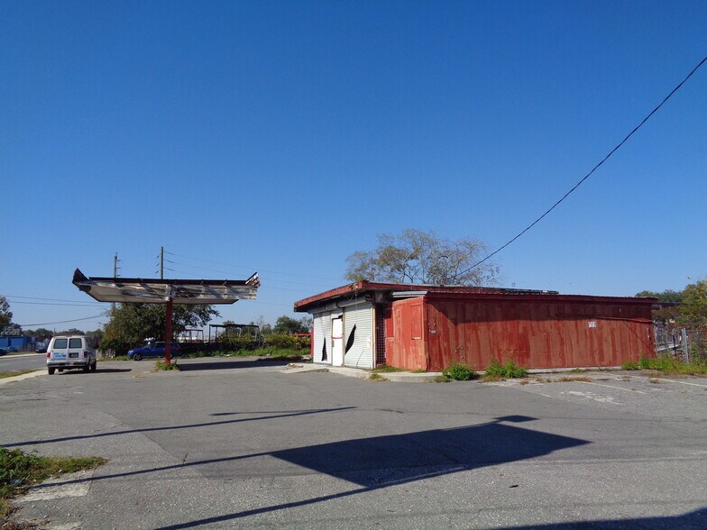 More Photos Of 5005 W Beaver St, Jacksonville Freestanding For Sale