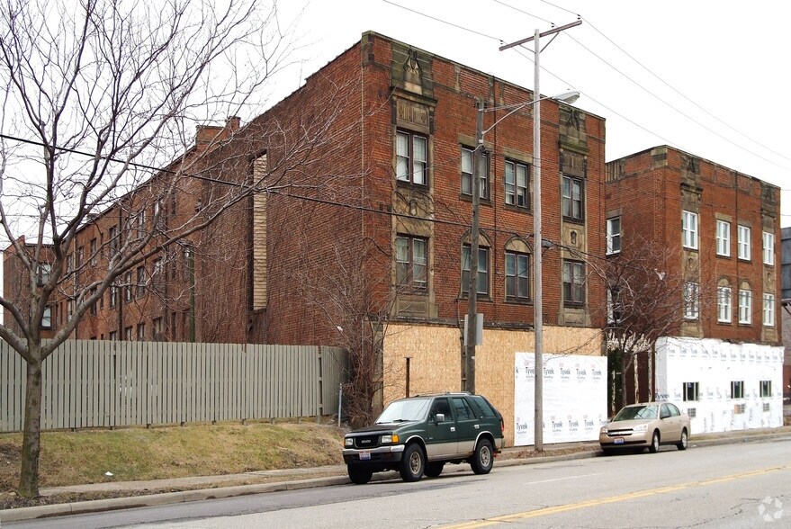 More Photos Of 14012 Lakeshore Blvd, Cleveland Apartments For Sale