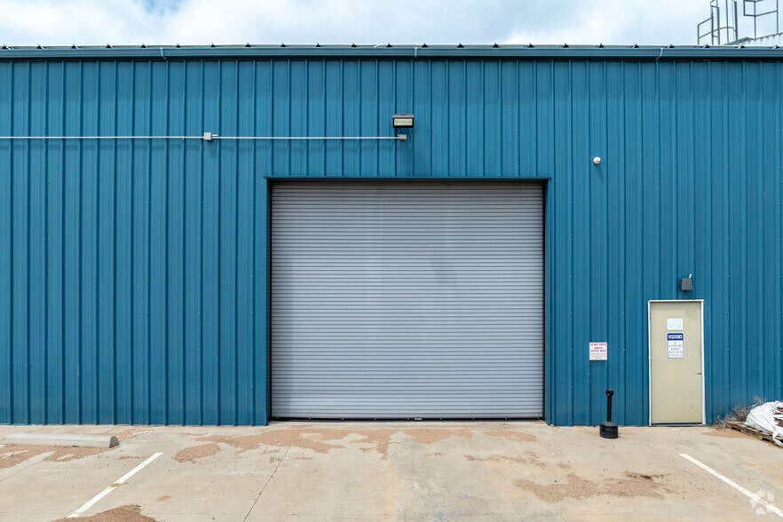 More Photos Of 5018 W Graneros Rd, Colorado City Industrial For Sale