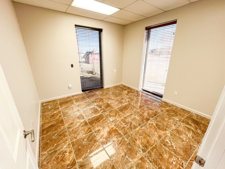 More Photos Of 12618 W County Road 133, Odessa Industrial For Lease