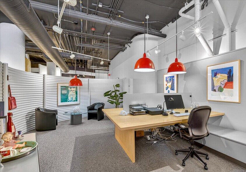 More Photos Of 155 E Wilson St, Madison Office For Sale