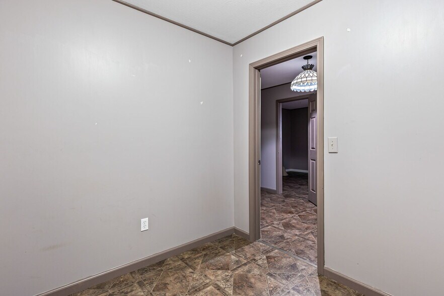 More Photos Of 47 N Allen St, Bonne Terre General Retail For Sale