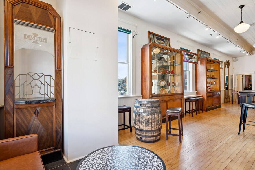 More Photos Of 15 Lebanon St, Hanover Freestanding For Sale