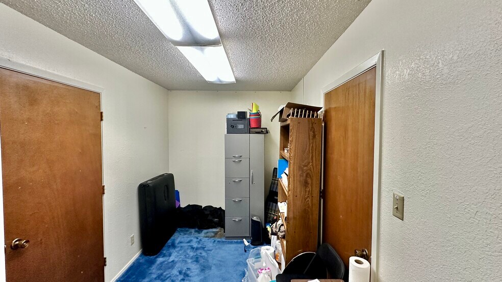 More Photos Of 115 Archer St, Jacksboro Office For Lease