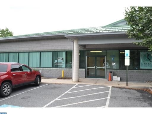 Primary Photo Of 48 Tunnel Rd, Pottsville Medical For Lease